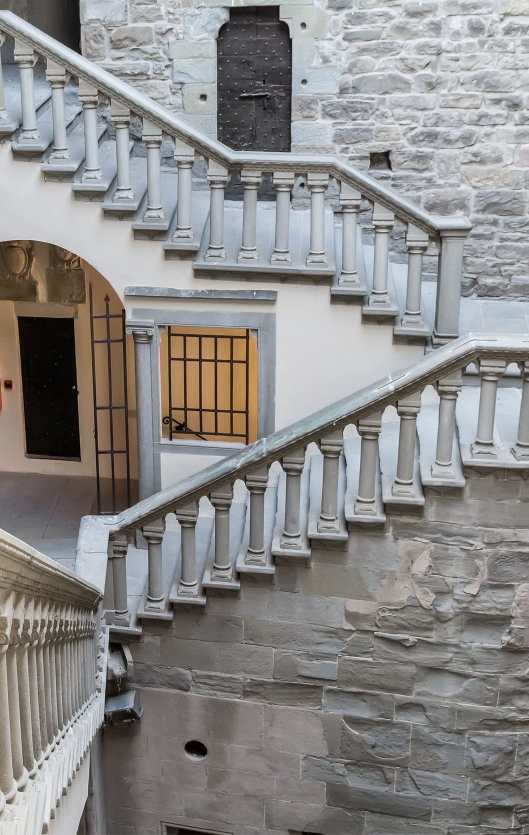 IMG_4773 castello_poppi_sinfonia scale_3